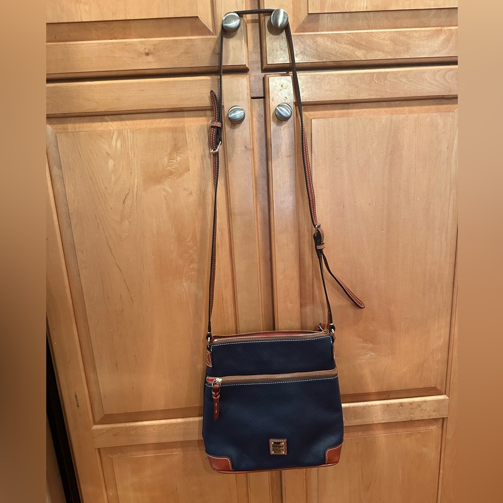 Dooney & Bourke Pebble Grain Crossbody Bag – Navy & Saddle Trim